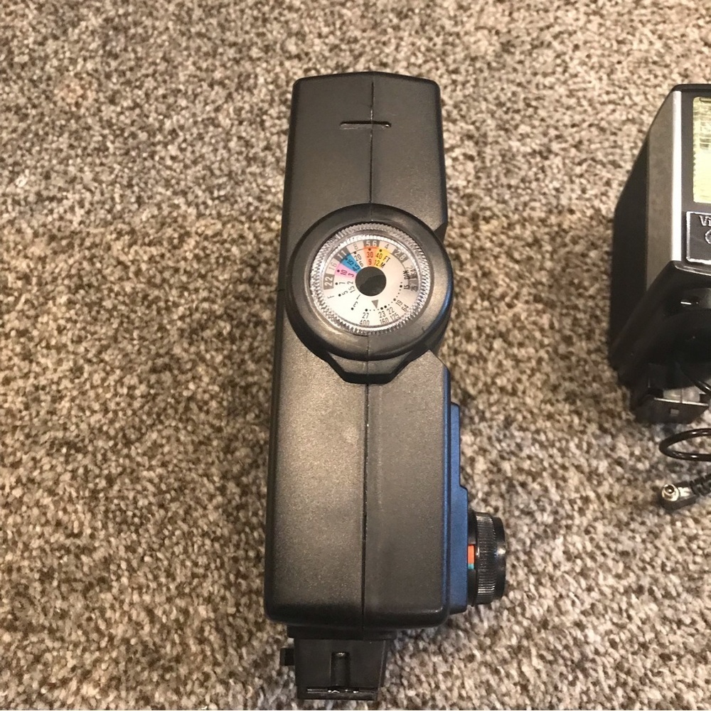 UNTESTED- Lot of 2 - Vivitar Auto Camera Flash 252 w/case and 283 Camera Flash - Picture 5 of 11